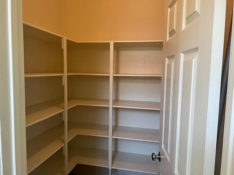 44820 Cosentino Ct — Photo 10