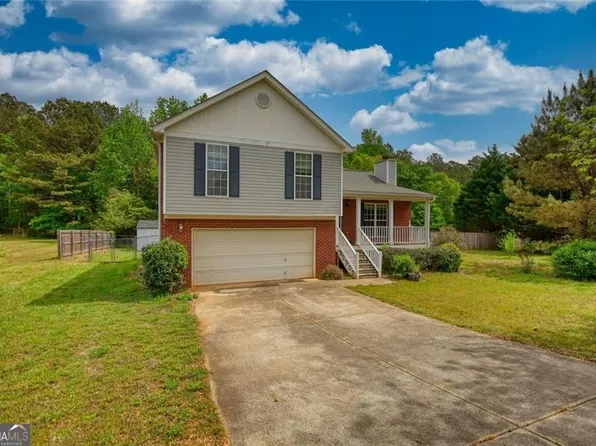 1916 Brenda St, Statham, GA 30666