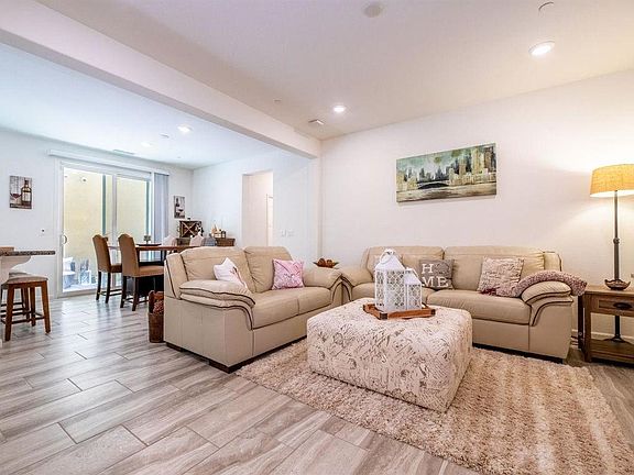 2nd image of 6008 Bardolino Pl