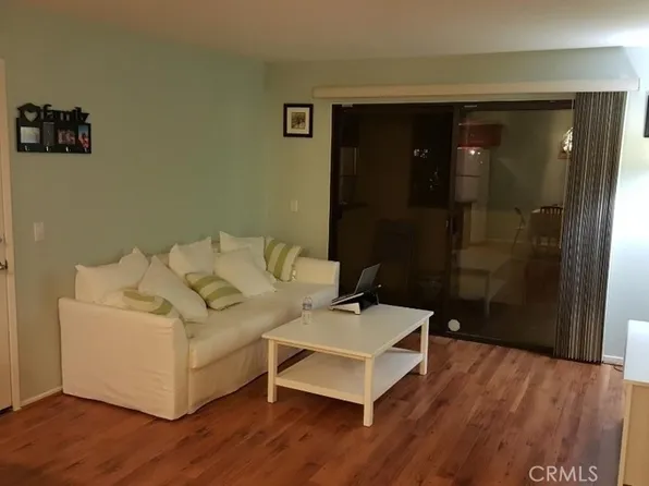 1146 W Blaine St APT 202, Riverside, CA 92507