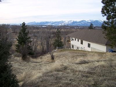 3rd image of 3585 Camilla Ln