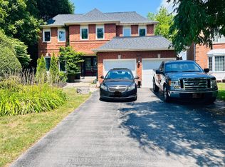 1638 Middleton St, Pickering, ON L1X 2L4