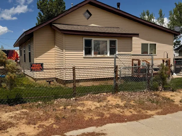 304 Indian Paintbrush Ave, Bairoil, WY 82322