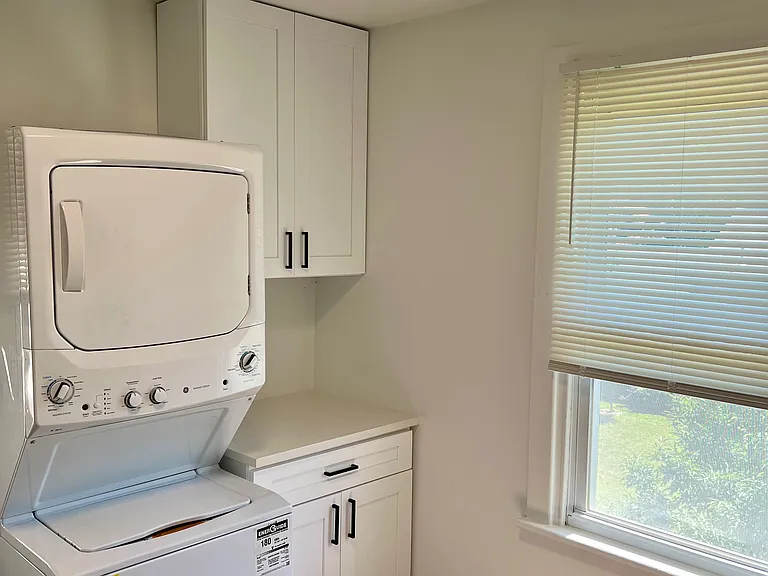 2729 Cedar Ln #3 — Photo 6