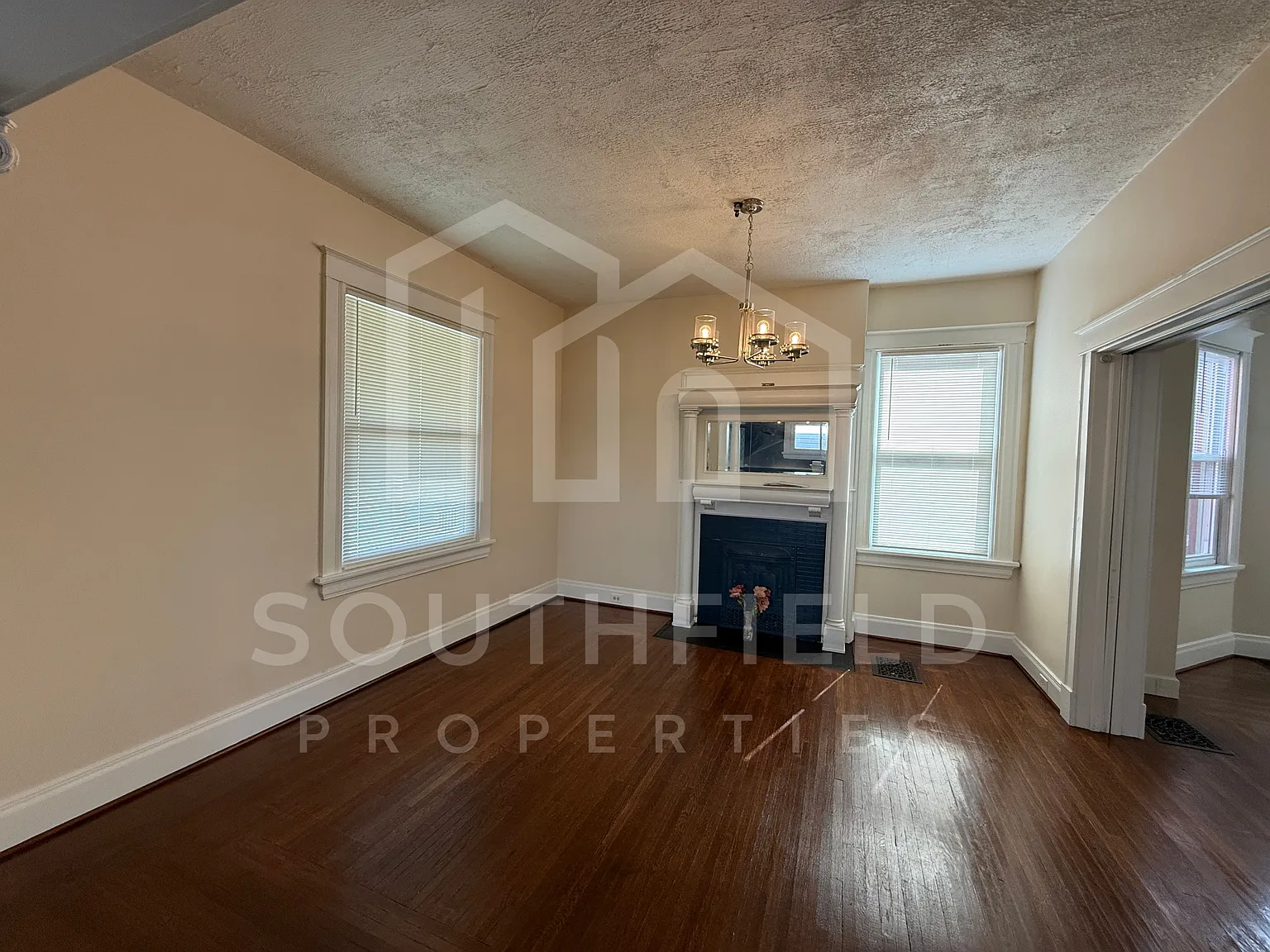 1537 Ruth Avenue - 1 — Photo 4