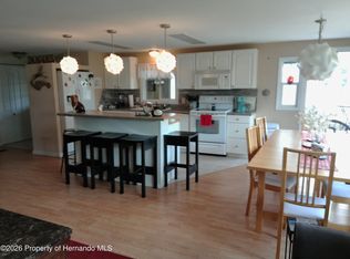 7560 Dinsmore St, Brooksville, FL 34613