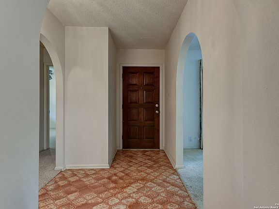2nd image of 3706 IGO ST