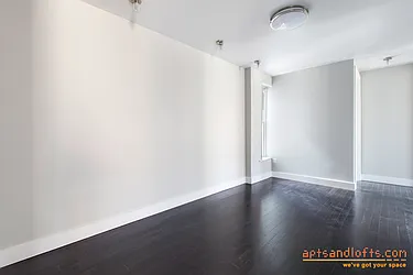 Rented by aptsandlofts.com