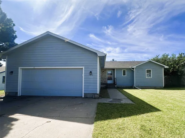105 Kent St, Dodge City, KS 67801