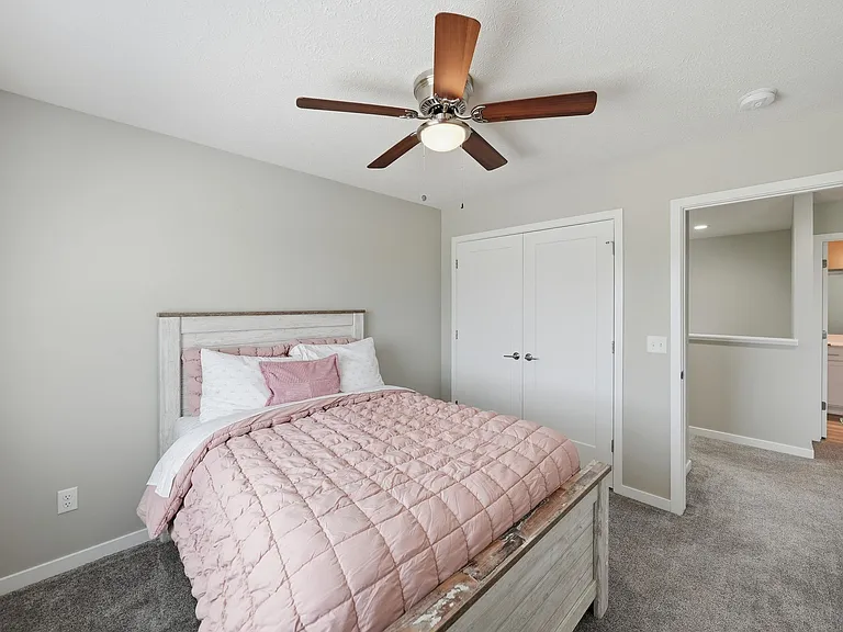 959 Titan Dr — Photo 26