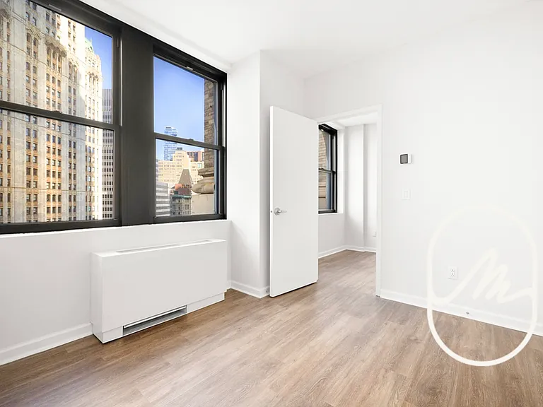 15 Park Row #18N — Photo 6