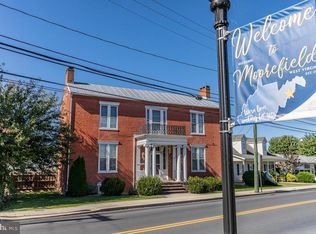 208 N Main St, Moorefield, WV 26836
