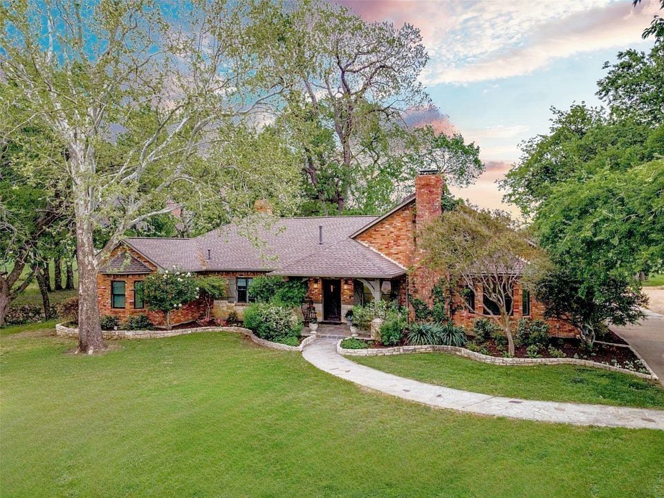 1st image of 10200 N County Rd