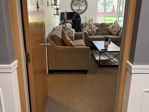 521 Tollis Pkwy APT 191