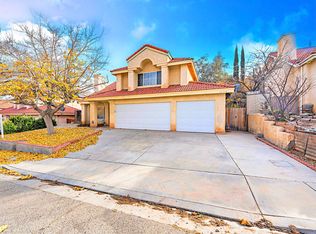 1054 Marigold Ave, Palmdale, CA 93551