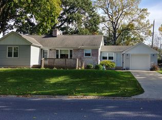 503 S Hilldale Ave, Eureka, IL
