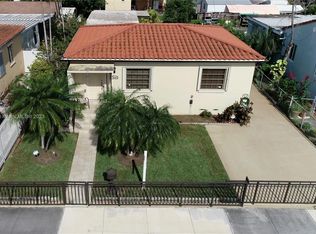 3681 NW 19th Ter, Miami, FL 33125