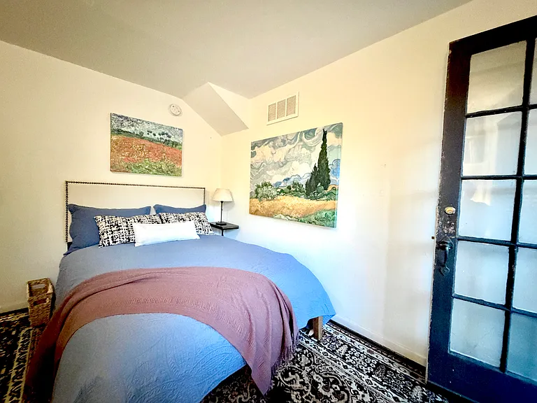 2421 Cheremoya Ave #1/2 — Photo 3