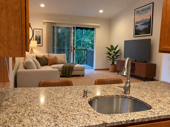 3358 Southbend Pl Unit 201