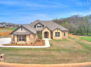 10570 Pine Ridge Rd, Edmond, OK 73025