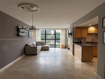 400 Leslie Dr APT 303, Hallandale Beach, FL, 33009