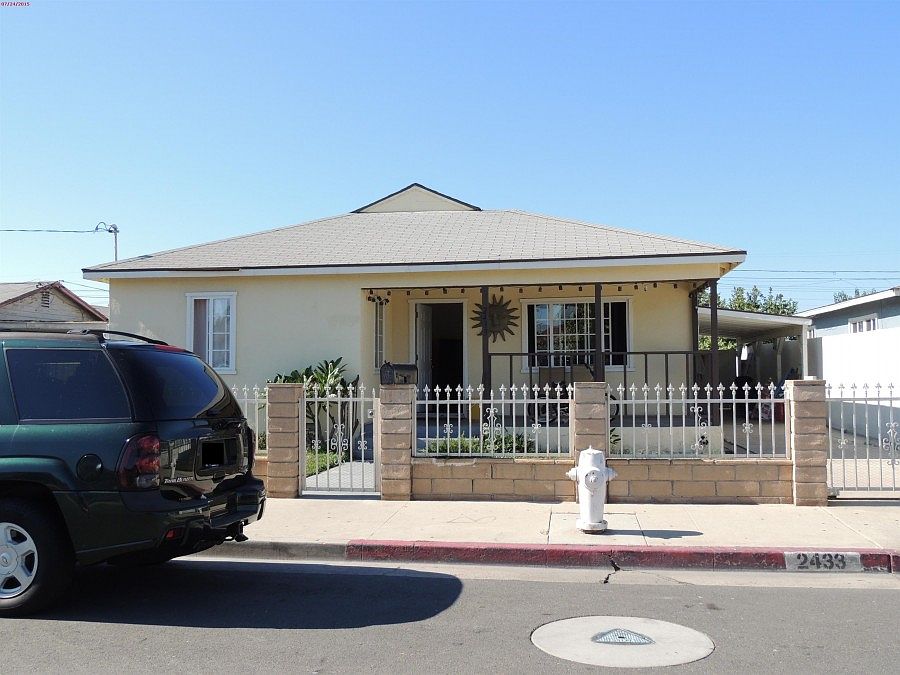 1st image of 2433 W California St