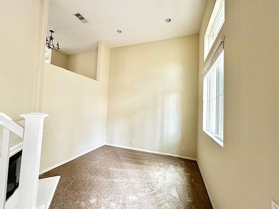 5th image of 14556 Newport Ave Unit 2