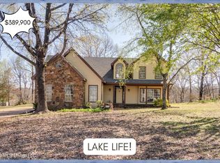 440 Blue Lake Dr, Lake Cormorant, MS 38641