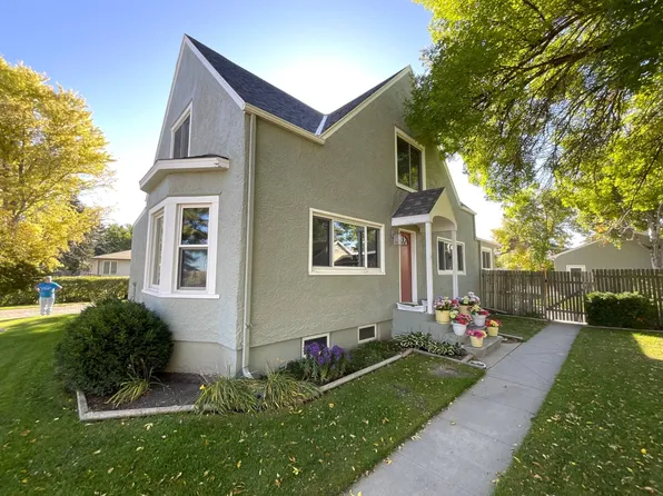 511 Elm St, Dalton, NE 69131