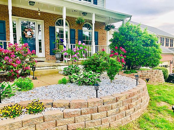 5th image of 13813 Laurel Rock Ct