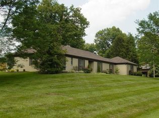 6101 Hunting Rd, Northfield, KY 40222