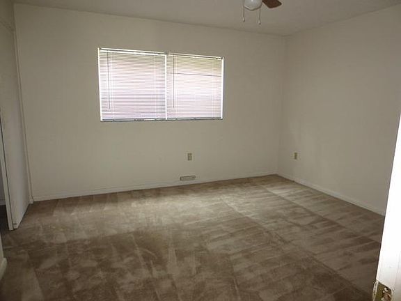 5th image of 5907 Gibson Ave APT A