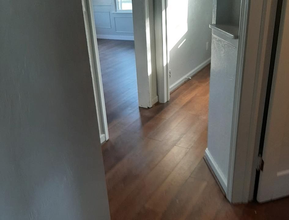 2nd image of 2113 W Randolph Ave