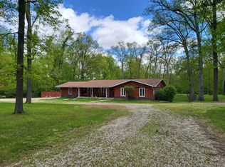 4758 N Saint Marie Rd, Olney, IL 62450