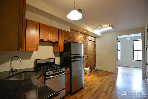 Rented by Spire Group | media 65