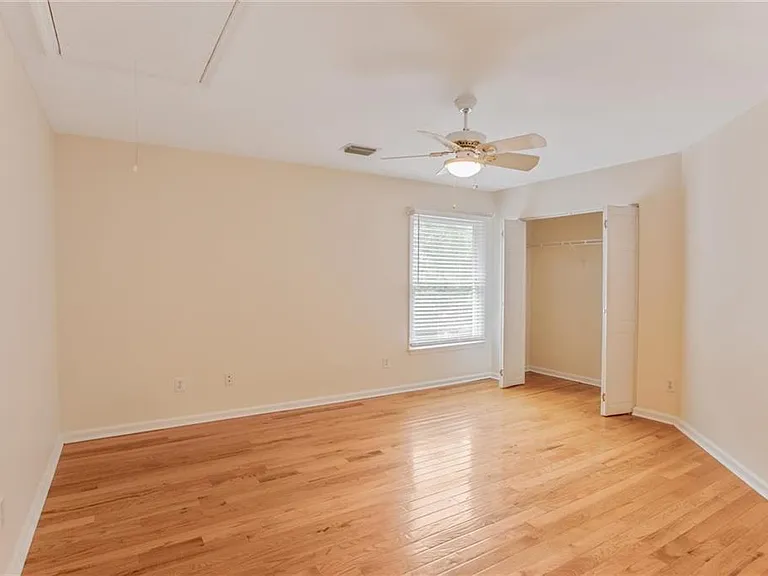 16 Ancient Oak Ct NE — Photo 33