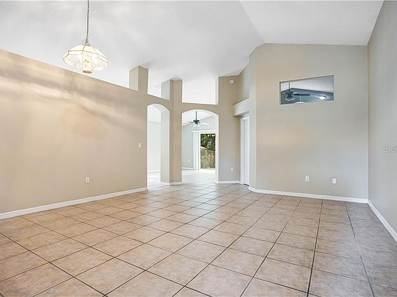 4th image of 116 Easton Cir