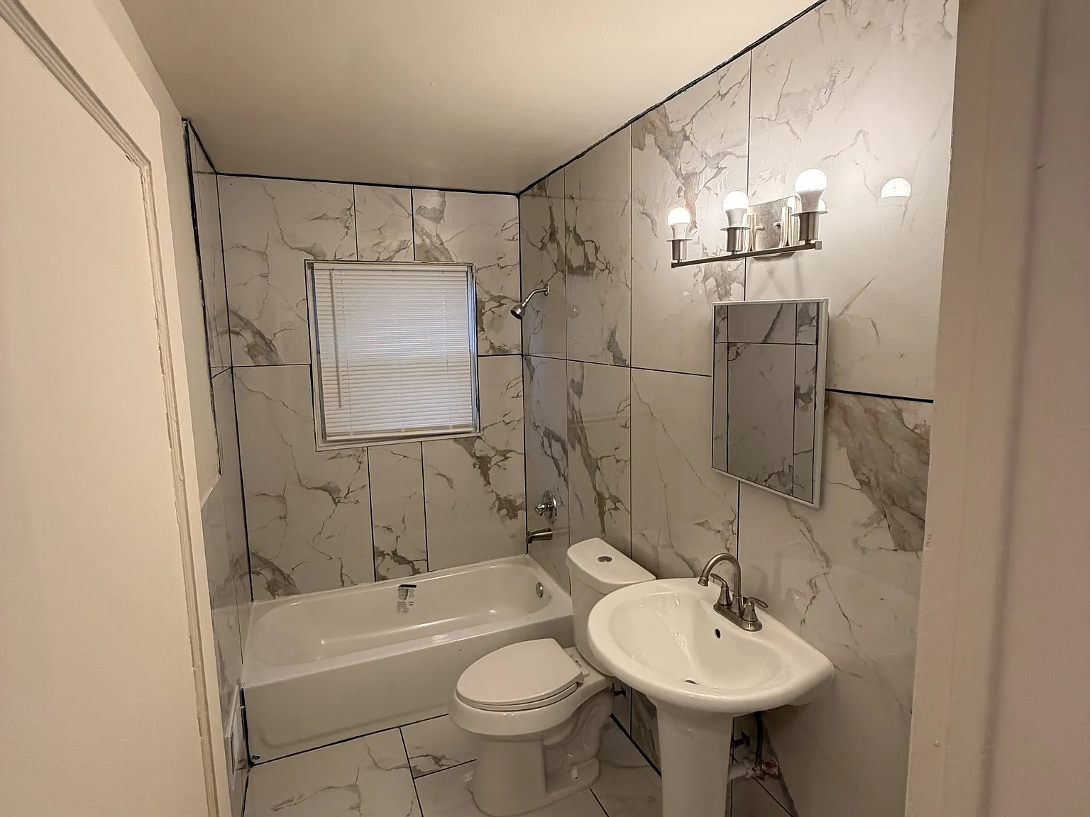 9384 Rutherford Street - 3 — Photo 4