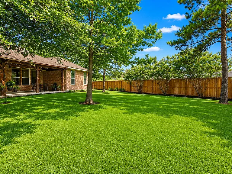 7 Sprite Woods Pl — Photo 48