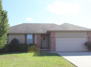 710 W Osage St, Clever, MO 65631