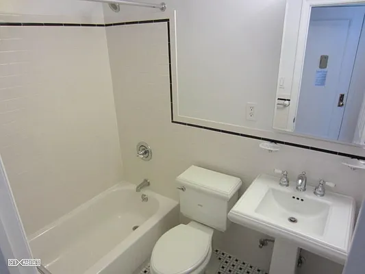 Rented by Citi Habitats | media 5