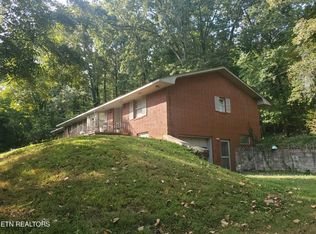 1401 Bob Kirby Rd, Knoxville, TN 37931