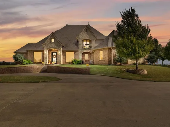 3510 Stanton Dr, Newcastle, OK 73065