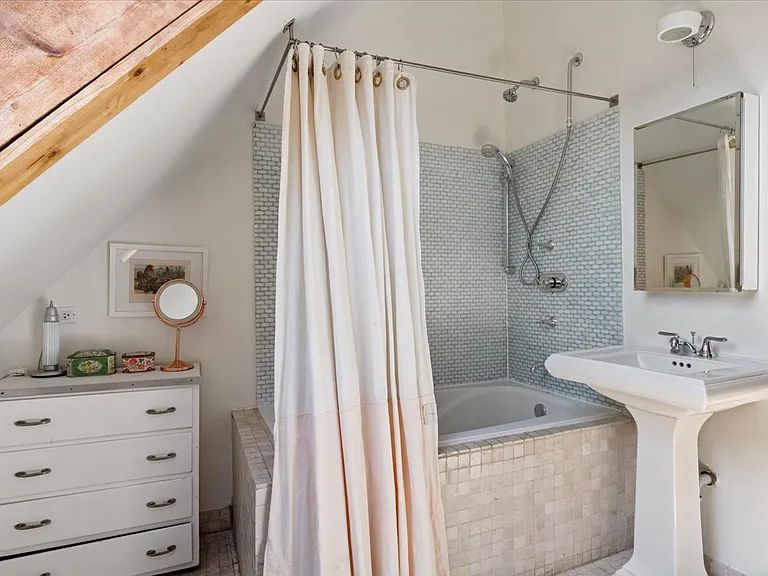 1530 W Superior St #3R — Photo 19