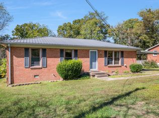 3904 Cedar St, Centerville, TN 37033