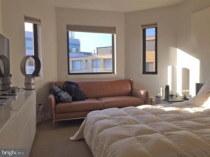 1117 New Hampshire Ave NW #9 — Photo 8