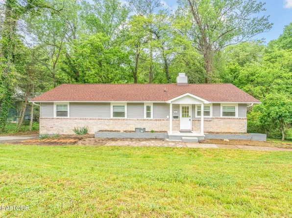 641 Pennsylvania Ave, Oak Ridge, TN 37830