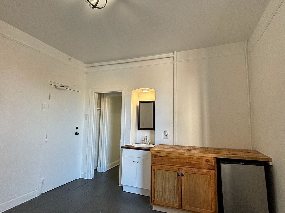 1st image of 615 S Centre St #16081221c
