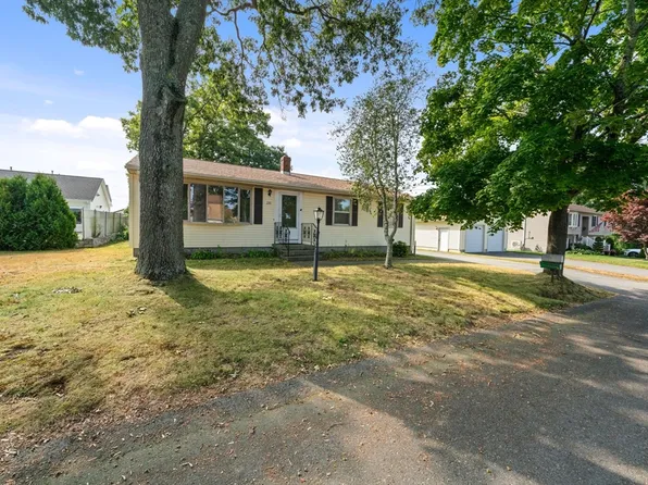 220 Haskell St, New Bedford, MA 02745
