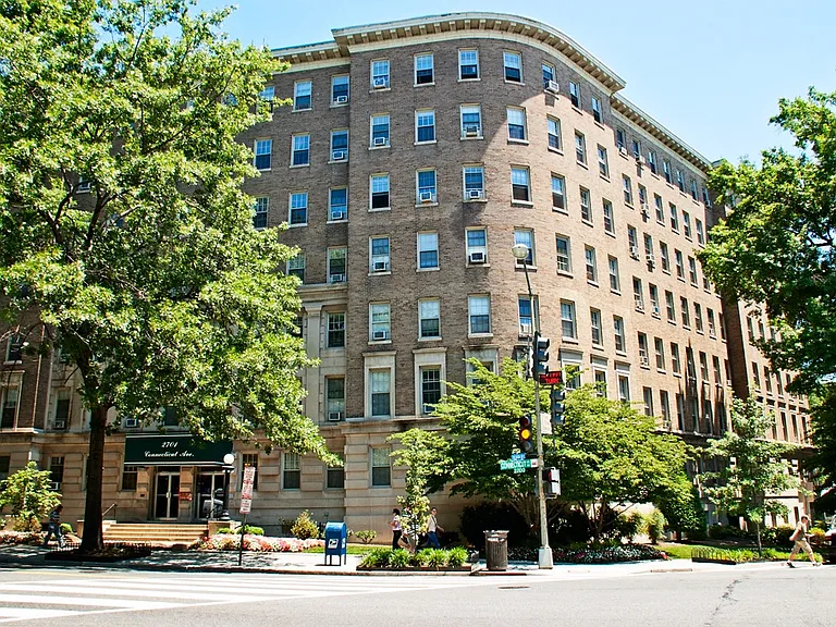 2701 Connecticut Ave — Photo 23